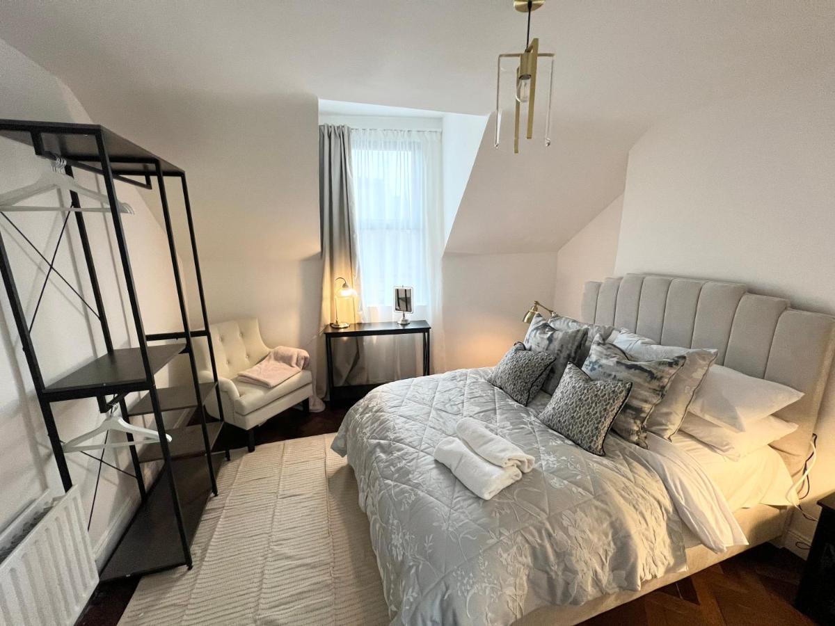 Luxury Belfast Stay - Townhouse Exteriör bild